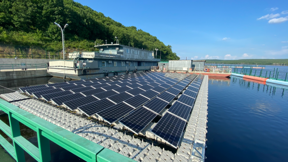 ‘First’ Floating Solar Plant Online In Russia
