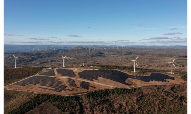 Iberia’s First-Of-Its-Kind Hybrid Wind-Solar Project Online