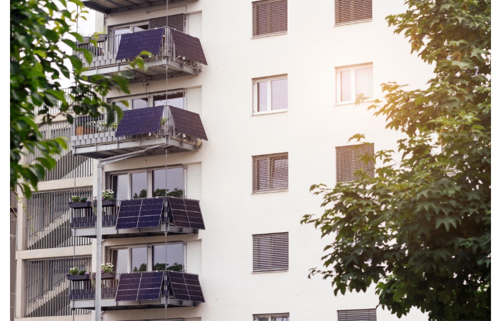 Meyer Burger & Solarnative Partner For Balcony Power Plants