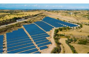 OECD-Focused Solar & Battery Storage Fund Gets New Investors